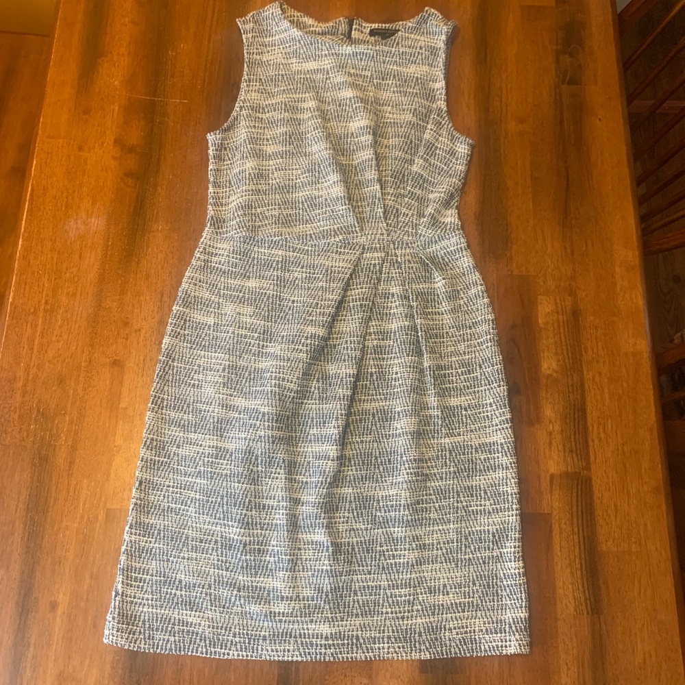 Banana Republic Dress 10 Blue White Tweed Textured Midi Sleeveless Pleated
